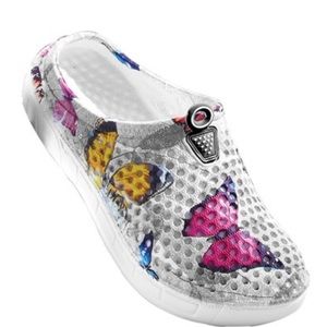 BUTTERFLY CLOGS SIZE 11